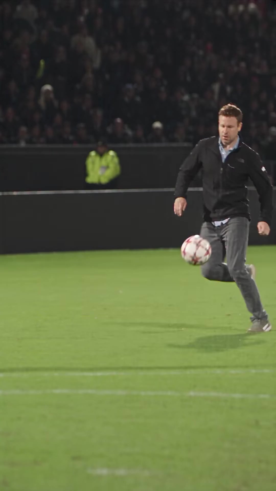 Full frame showing the player and outfit